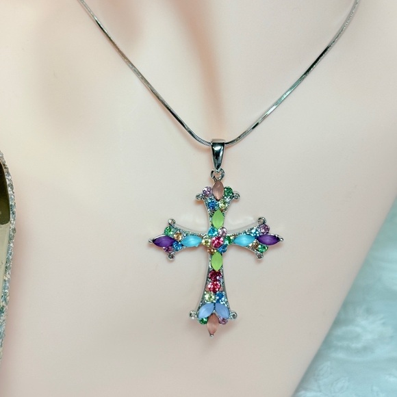 Anthropologie Jewelry - ⚜️ Multicolor Gemstone Cross Pendant Necklace